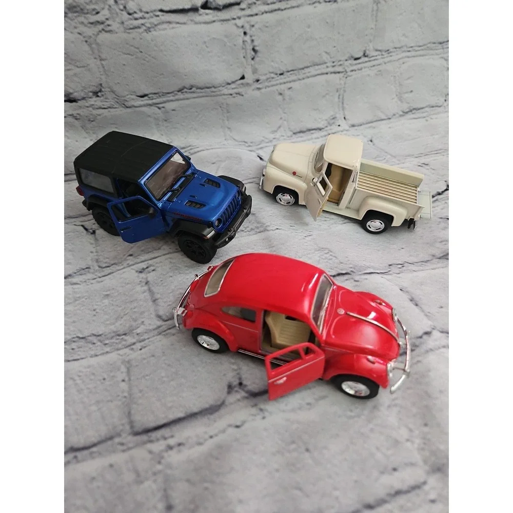 Lot of 3 Kinsmart Diecast Model Cars 1953 Ford F100 Jeep Wrangler VW Beetle
